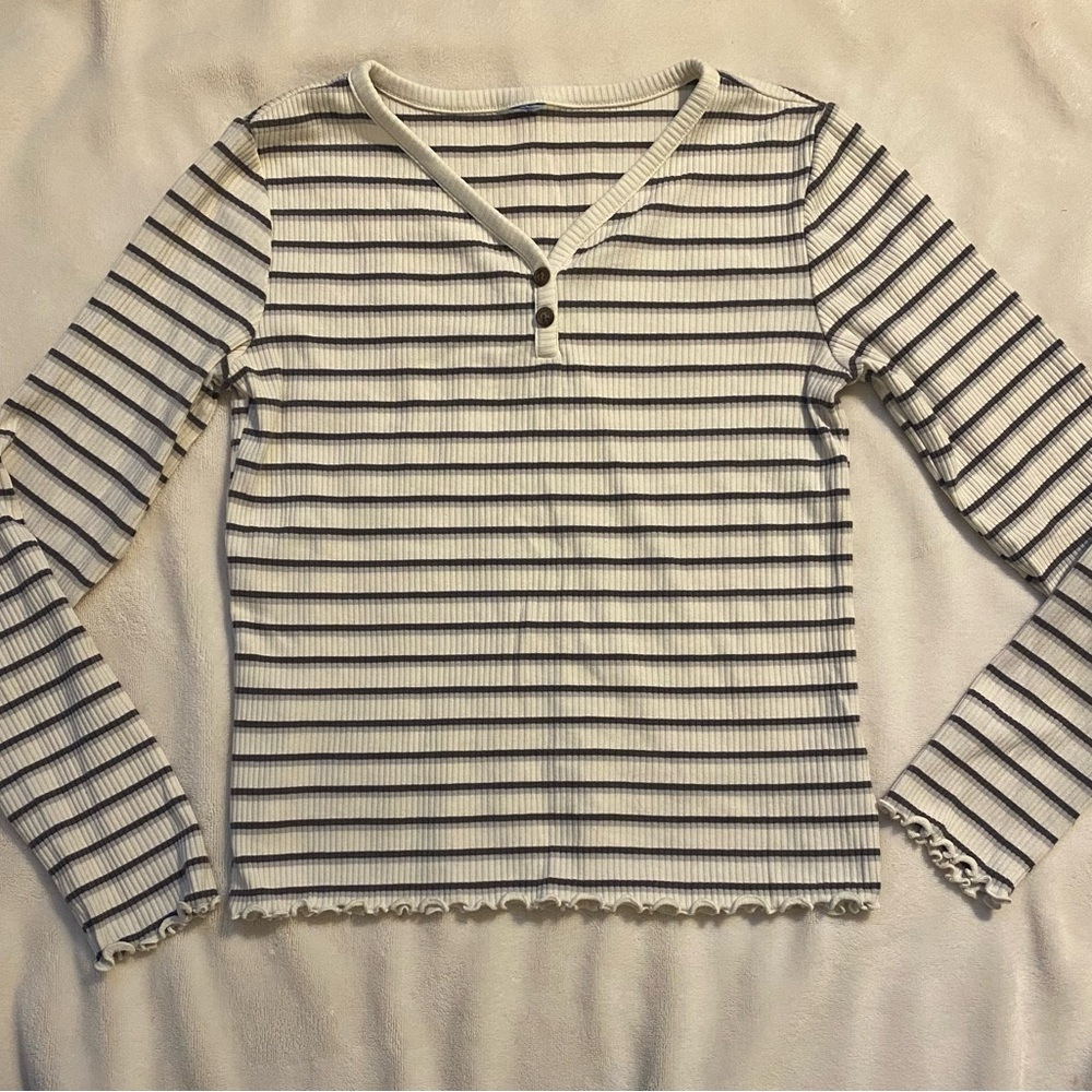 Long sleeve top